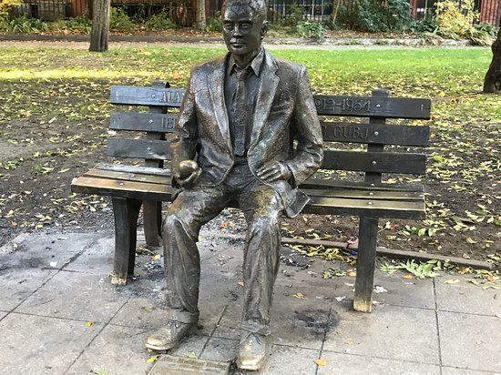 Monumento a Alan Turing